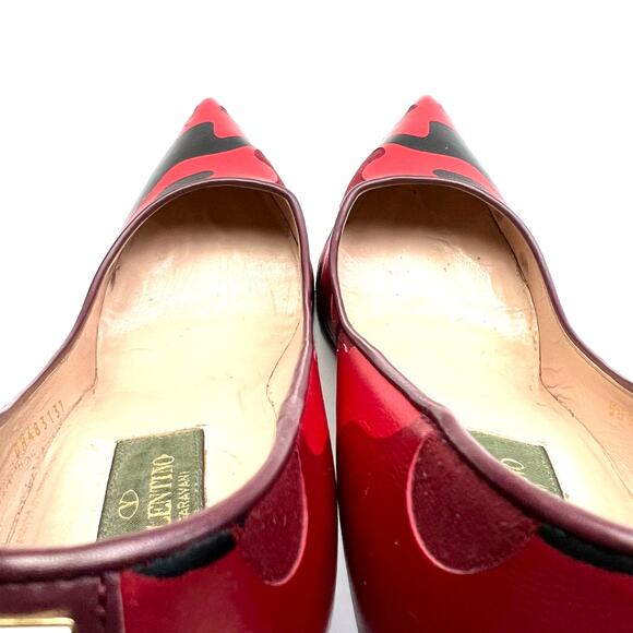 VALENTINO Patchwork Camo Pointed Toe Pump size EU 37 US 7 Wine Camo Print Heels - Picture 9 of 14